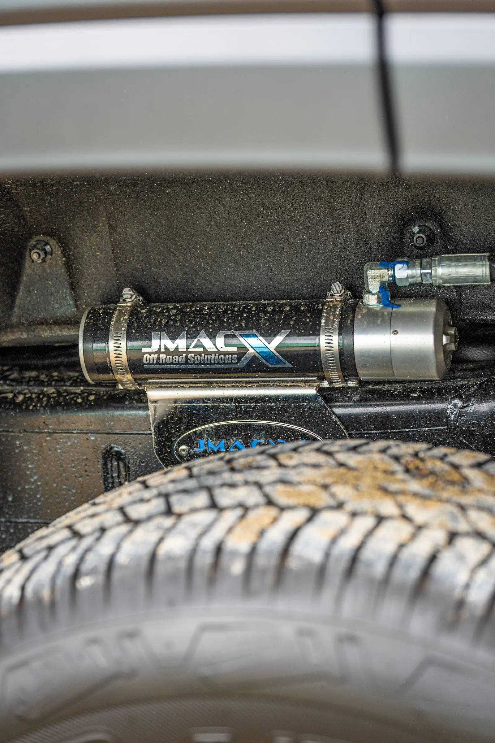 JMACX Alpha shock fitted at Project Overlander