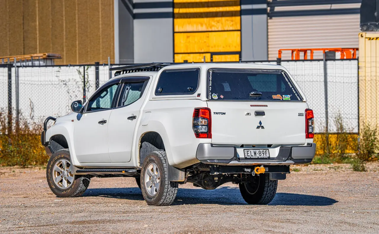Mitsubishi Triton