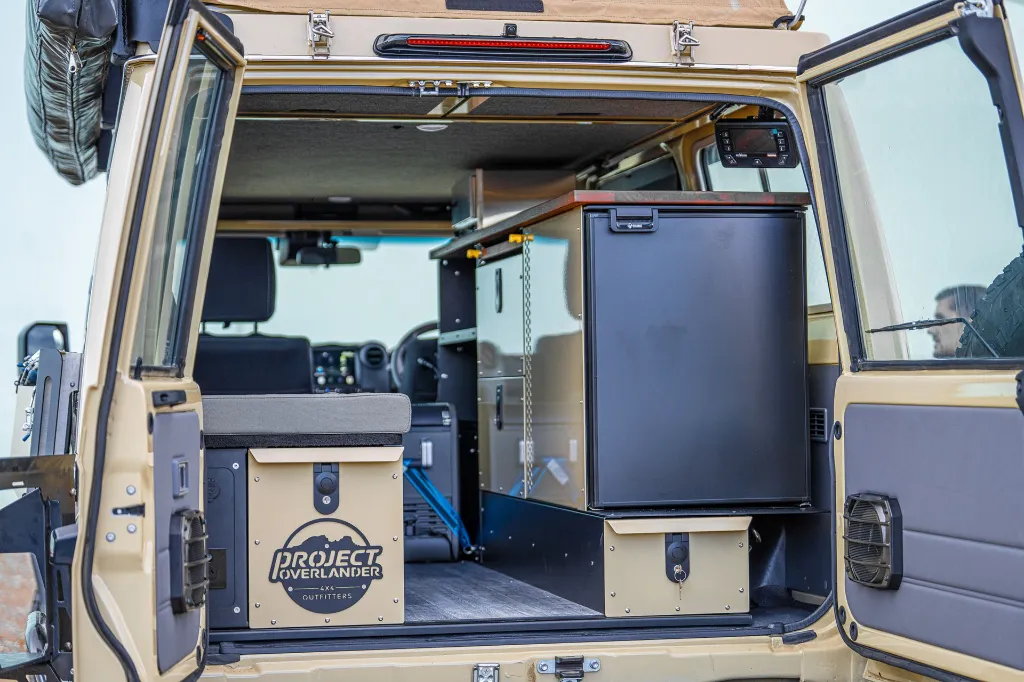 Project Overlander 85LTR Troopcarrier Fitout